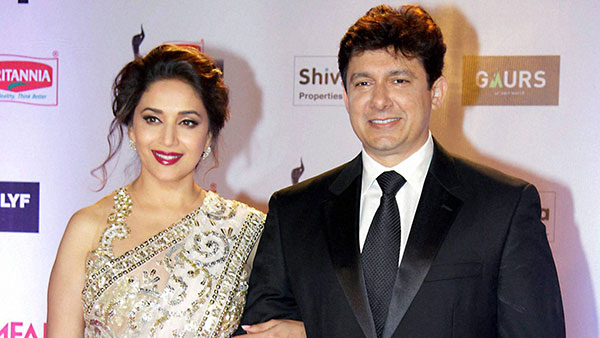 ಟಾಟಾ ನೆಕ್ಸಾನ್ ಇವಿ ಡಾರ್ಕ್ ಎಡಿಷನ್ ಖರೀದಿಸಿದ ನಟಿ ಮಾಧುರಿ ದೀಕ್ಷಿತ್ ಪತಿ