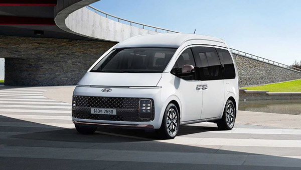 ಐಷಾರಾಮಿ ಸೌಲಭ್ಯವುಳ್ಳ ಸ್ಟಾರಿಯಾ ಲಿಮೋಸಿನ್ ಕಾರನ್ನು ಪರಿಚಯಿಸಿದ ಹ್ಯುಂಡೈ