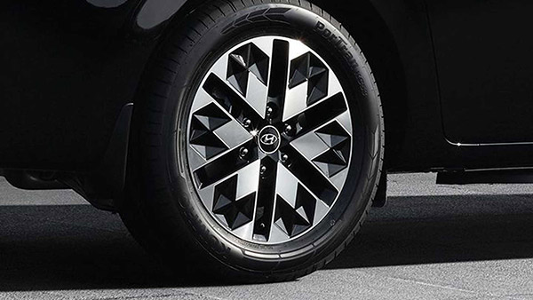 ಐಷಾರಾಮಿ ಸೌಲಭ್ಯವುಳ್ಳ ಸ್ಟಾರಿಯಾ ಲಿಮೋಸಿನ್ ಕಾರನ್ನು ಪರಿಚಯಿಸಿದ ಹ್ಯುಂಡೈ