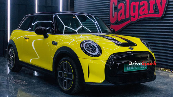 ಐಷಾರಾಮಿ ಮಿನಿ ಎಲೆಕ್ಟ್ರಿಕ್ ಕಾರು ಖರೀದಿಸಿದ ಲೇಡಿ ಸೂಪರ್ ಸ್ಟಾರ್ 