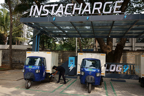 10 ಸಾವಿರ ಇವಿ ವಾಹನಗಳನ್ನು ಅಳವಡಿಸಿಕೊಳ್ಳಲಿವೆ ಒಮೆಗಾ ಸೈಕ್ ಮತ್ತು ಲಾಗ್9