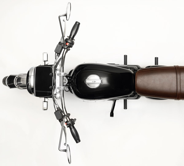 ಹೊಸ ನವೀಕರಣಗಳೊಂದಿಗೆ 150 ಕಿ.ಮೀ ಮೈಲೇಜ್ ಪಡೆದುಕೊಂಡ RGNT ಸ್ಕ್ರಾಂಬ್ಲರ್ ಮತ್ತು ಕ್ಲಾಸಿಕ್