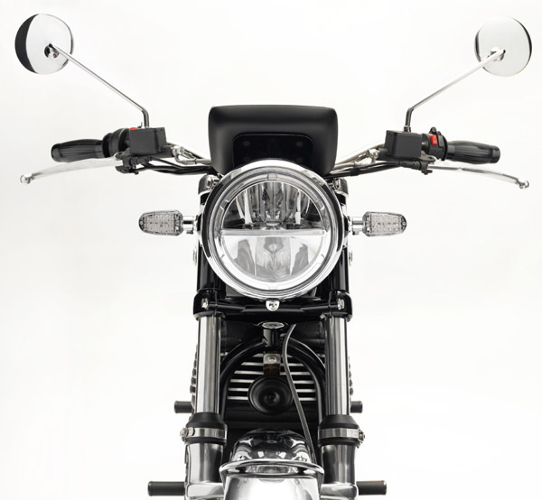 ಹೊಸ ನವೀಕರಣಗಳೊಂದಿಗೆ 150 ಕಿ.ಮೀ ಮೈಲೇಜ್ ಪಡೆದುಕೊಂಡ RGNT ಸ್ಕ್ರಾಂಬ್ಲರ್ ಮತ್ತು ಕ್ಲಾಸಿಕ್