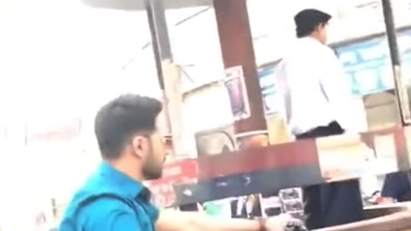 ಹೆಲ್ಮೆಟ್ ಧರಿಸದೆ ಬೈಕ್ ಚಲಾಯಿಸಿದ ಬಾಲಿವುಡ್ ನಟನಿಗೆ ದಂಡ ವಿಧಿಸಿದ ಪೊಲೀಸರು