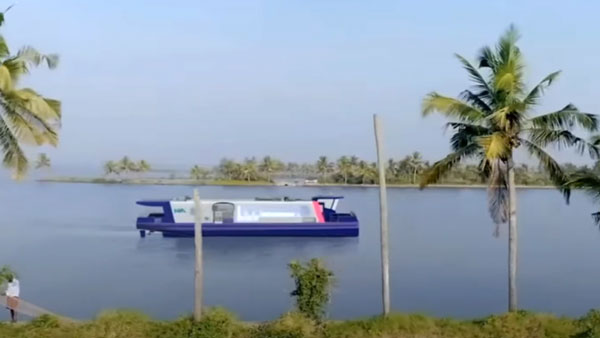 ಭಾರತದಲ್ಲಿ ಮೊದಲ ಬಾರಿಗೆ ವಾಟರ್ ಮೆಟ್ರೋ ಸೇವೆ ಪ್ರಾರಂಭ 