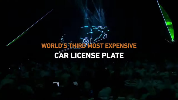 70 ಕೋಟಿ ರೂ.ಗೆ ಹರಾಜಾಗಿದೆ ವಿಶ್ವದ ಮೂರನೇ ಅತ್ಯಂತ ದುಬಾರಿ ನಂಬರ್ ಪ್ಲೇಟ್ 70 ಕೋಟಿ ರೂ.ಗೆ ಹರಾಜಾಗಿದೆ ವಿಶ್ವದ ಮೂರನೇ ಅತ್ಯಂತ ದುಬಾರಿ ನಂಬರ್ ಪ್ಲೇಟ್