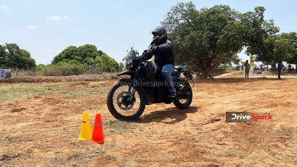 ಗ್ರಾಹಕರಿಗೆ ಆಫ್‌ ರೋಡ್‌ ತರಬೇತಿ ನೀಡಲು ಜಾವಾ ಯೆಜ್ಡಿ ನೊಮಾಡ್ಸ್ ಟ್ರಯಲ್ ಅಟ್ಯಾಕ್ ಆಯೋಜನೆ 