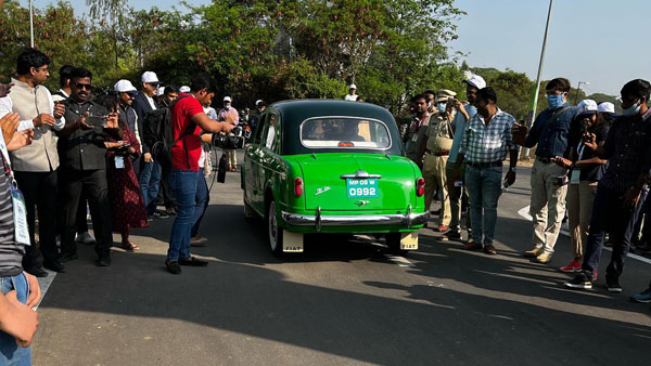 ಎಲೆಕ್ಟ್ರಿಕ್ ಕಾರ್ ಆಗಿ ಪರಿವರ್ತನೆಗೊಂಡು ಮಿಂಚುತ್ತಿದೆ 1954ರ ಫಿಯೆಟ್ ಕಾರು