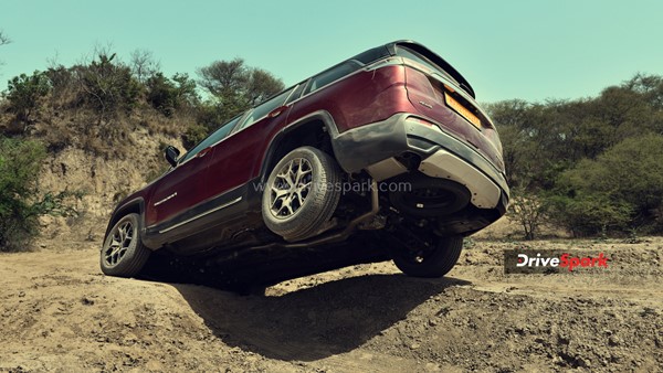 ಜೂನ್‌ನಲ್ಲಿ ಆರಂಭವಾಗಲಿದೆ ಫಾರ್ಚೂನರ್ ಪ್ರತಿಸ್ಪರ್ಧಿ ಜೀಪ್ ಮೆರಿಡಿಯನ್ ಎಸ್‌ಯುವಿ ವಿತರಣೆ 