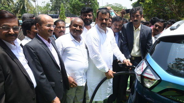 ಜೂನ್ ಅಂತ್ಯಕ್ಕೆ ರಾಜ್ಯಾದ್ಯಂತ 1 ಸಾವಿರ ಇವಿ ಚಾರ್ಜಿಂಗ್ ನಿಲ್ದಾಣ ಸ್ಥಾಪನೆಗೆ ಸಿದ್ದವಾದ ರಾಜ್ಯ ಸರ್ಕಾರ