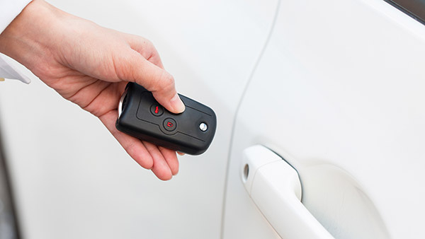 ಕೀಲೆಸ್ ಎಂಟ್ರಿ ಸಿಸ್ಟಮ್ ಎಂದರೇನು?: ಈ ವ್ಯವಸ್ಥೆಯ ಅನುಕೂಲ ಮತ್ತು ಅನಾನುಕೂಲಗಳು 