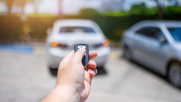 ಕೀಲೆಸ್ ಎಂಟ್ರಿ ಸಿಸ್ಟಮ್ ಎಂದರೇನು?: ಈ ವ್ಯವಸ್ಥೆಯ ಅನುಕೂಲ ಮತ್ತು ಅನಾನುಕೂಲಗಳು 