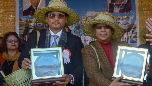 ಎಲೆಕ್ಟ್ರಿಕ್ ಕಾರು ಬಳಕೆಗೆ ಮುಂದಾದ ಮೆಘಾಲಯ ಸಿಎಂ: ಇತರರು ಎಲೆಕ್ಟ್ರಿಕ್ ವಾಹನ ಬಳಸಲು ಸಲಹೆ