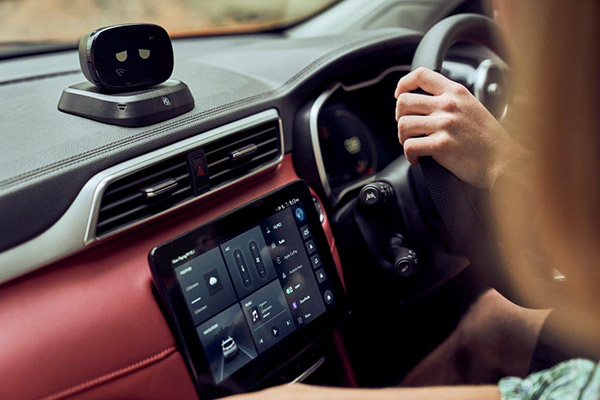 Android Auto ಮತ್ತು Apple CarPlay ನಡುವಿನ ವ್ಯತ್ಯಾಸವೇನು?: ಇವೆರಡರಲ್ಲಿ ಯಾವುದು ಬೆಸ್ಟ್!