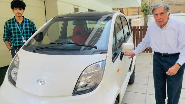 ಬಾಡಿಗಾರ್ಡ್ ಇಲ್ಲದೆ ನ್ಯಾನೋ ಕಾರಿನಲ್ಲಿ ತಾಜ್ ಹೊಟೆಲ್‌ಗೆ ಬಂದ ರತನ್ ಟಾಟಾ ಸರಳತೆಗೆ ನೆಟ್ಟಿಗರ ಸಂತಸ