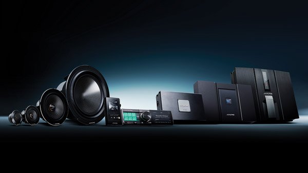 ಭಾರತದಲ್ಲಿ ನೀವು ಕೊಳ್ಳಬಹುದಾದ 8 ಜನಪ್ರಿಯ ಕಾರ್ ಆಡಿಯೋ ಸಿಸ್ಟಮ್ ಬ್ರ್ಯಾಂಡ್‌ಗಳು! 