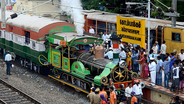 ವಿವಿಧ ಬಣ್ಣಗಳಲ್ಲಿ ಕಂಡುಬರುವ ರೈಲು ಭೋಗಿಗಳು ಏನನ್ನು ಸೂಚಿಸುತ್ತವೆ?: ಇಲ್ಲಿದೆ ಸಂಪೂರ್ಣ ಮಾಹಿತಿ