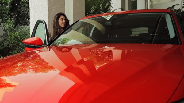 ಒಂದೂವರೆ ಕೋಟಿ ಬೆಲೆಯ ಆಡಿ ಇ-ಟ್ರಾನ್ ಕಾರನ್ನು ಖರೀದಿಸಿದ ನಟ ರಾಮ್‌ ಚರಣ್ ಪತ್ನಿ