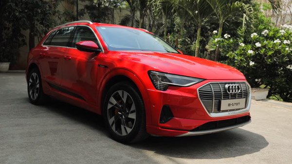 ಒಂದೂವರೆ ಕೋಟಿ ಬೆಲೆಯ ಆಡಿ ಇ-ಟ್ರಾನ್ ಕಾರನ್ನು ಖರೀದಿಸಿದ ನಟ ರಾಮ್‌ ಚರಣ್ ಪತ್ನಿ