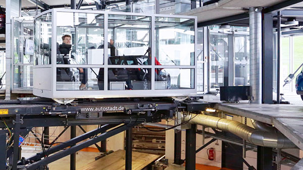 ವಿಶ್ವದ ಅತ್ಯಂತ ವಿಶಿಷ್ಟ ಮತ್ತು ವಿಚಿತ್ರವಾದ ಕಾರ್ ಪಾರ್ಕಿಂಗ್ ಗ್ಯಾರೇಜುಗಳಿವು!