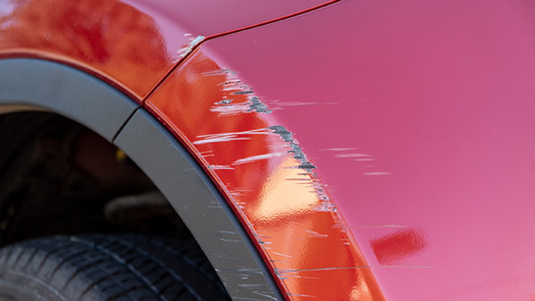 ಕಾರಿಗೆ ಆ್ಯಸಿಡ್ ಎರಚಿದ ಆರೋಪ: ಮಹಿಳೆ ವಿರುದ್ಧದ ಪ್ರಕರಣವನ್ನು ರದ್ದುಗೊಳಿಸಿದ ಹೈಕೋರ್ಟ್