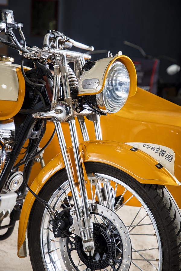  ಹೇಗಿವೆ ಗೊತ್ತಾ ರಾಯಲ್ ಎನ್‌ಫೀಲ್ಡ್ ಕಸ್ಟಮೈಸ್ಡ್ ಬೈಕ್‌ಗಳು: ಅಭಿಮಾನಿಗಳಿಗಾಗಿ 4 ಮಾದರಿಗಳ ಪ್ರದರ್ಶನ