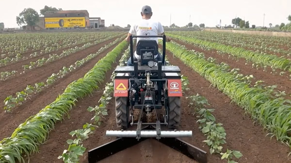 ಸಣ್ಣ ಕೃಷಿಕರಿಗಾಗಿ 'ಬುಲೆಟ್ ಟ್ರಾಕ್ಟರ್‌' ನಿರ್ಮಿಸಿದ ತ್ರಿಶೂಲ್ ಫಾರ್ಮ್ ಮಾಸ್ಟರ್