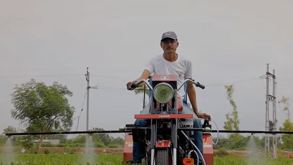 ಸಣ್ಣ ಕೃಷಿಕರಿಗಾಗಿ 'ಬುಲೆಟ್ ಟ್ರಾಕ್ಟರ್‌' ನಿರ್ಮಿಸಿದ ತ್ರಿಶೂಲ್ ಫಾರ್ಮ್ ಮಾಸ್ಟರ್