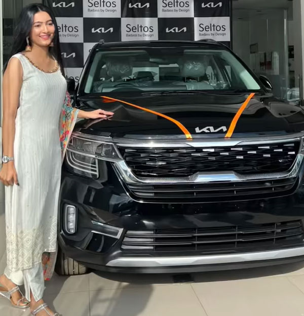 ಜನಪ್ರಿಯ ಕಿಯಾ ಸೆಲ್ಟೊಸ್ ಎಸ್‍ಯುವಿ ಖರೀದಿಸಿದ ನಟಿ ಅದ್ವಿತಿ ಶೆಟ್ಟಿ