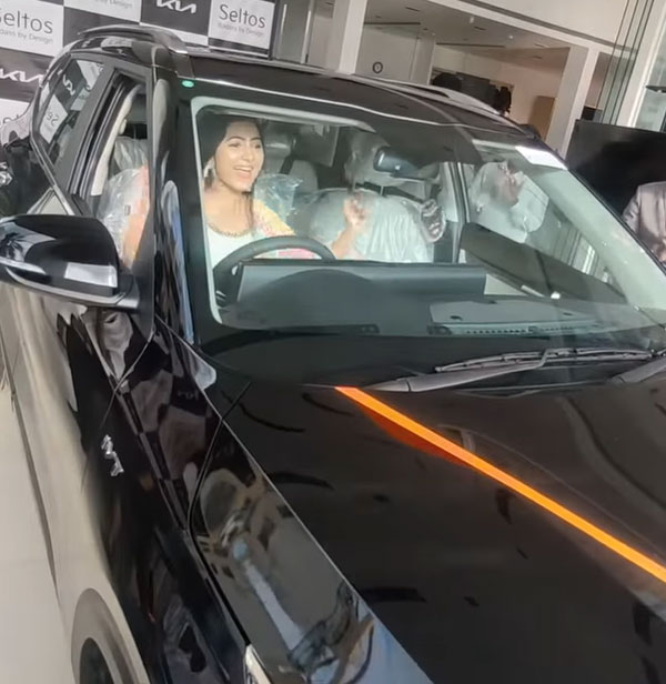 ಜನಪ್ರಿಯ ಕಿಯಾ ಸೆಲ್ಟೊಸ್ ಎಸ್‍ಯುವಿ ಖರೀದಿಸಿದ ನಟಿ ಅದ್ವಿತಿ ಶೆಟ್ಟಿ