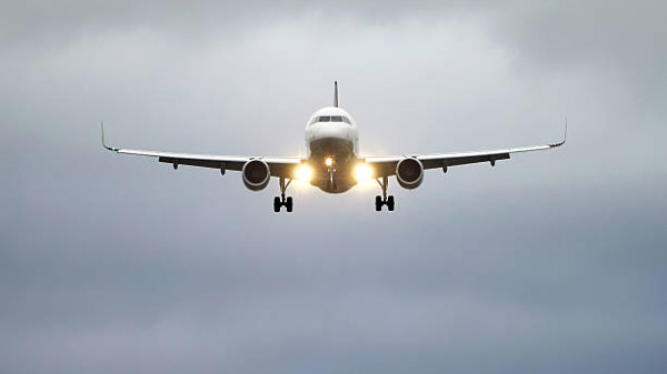 ವಿಮಾನಗಳಲ್ಲಿ ವೈಪರ್‌ಗಳಿವೆಯೇ?: ಇದ್ದರೇ ಪೈಲಟ್‌ಗಳು ಇದನ್ನು ಹಾರುವಾಗ ಏಕೆ ಬಳಸುವುದಿಲ್ಲ!