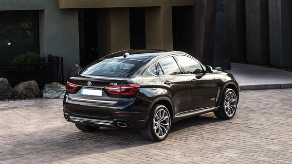 ಮಾಜಿ ವಿಶ್ವ ಸುಂದರಿ ಸುಶ್ಮಿತಾ ಸೇನ್ ಬಳಿ ಇರುವ ಐಷಾರಾಮಿ ಕಾರುಗಳಿವು..