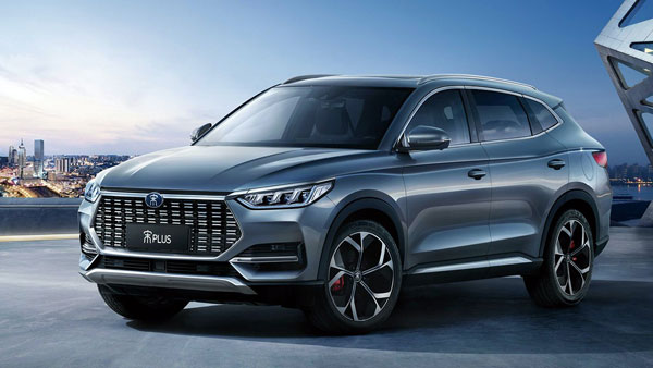 ಇವಿ ವಾಹನ ಮಾರಾಟದಲ್ಲಿ ವಿಶ್ವದ ಟಾಪ್ ಎಲೆಕ್ಟ್ರಿಕ್ ಕಂಪನಿ ಟೆಸ್ಲಾವನ್ನು ಹಿಂದಿಕ್ಕಿದ ಚೀನಾ ಬ್ರಾಂಡ್ 