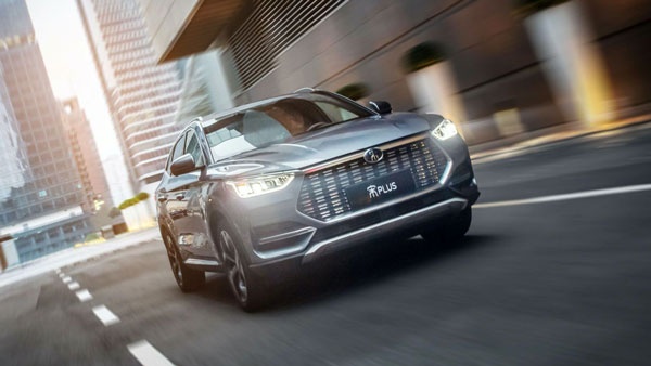 ಇವಿ ವಾಹನ ಮಾರಾಟದಲ್ಲಿ ವಿಶ್ವದ ಟಾಪ್ ಎಲೆಕ್ಟ್ರಿಕ್ ಕಂಪನಿ ಟೆಸ್ಲಾವನ್ನು ಹಿಂದಿಕ್ಕಿದ ಚೀನಾ ಬ್ರಾಂಡ್ 