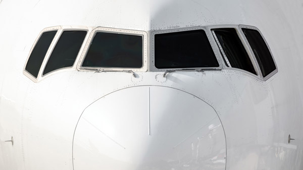 ವಿಮಾನಗಳಲ್ಲಿ ವೈಪರ್‌ಗಳಿವೆಯೇ?: ಇದ್ದರೇ ಪೈಲಟ್‌ಗಳು ಇದನ್ನು ಹಾರುವಾಗ ಏಕೆ ಬಳಸುವುದಿಲ್ಲ!