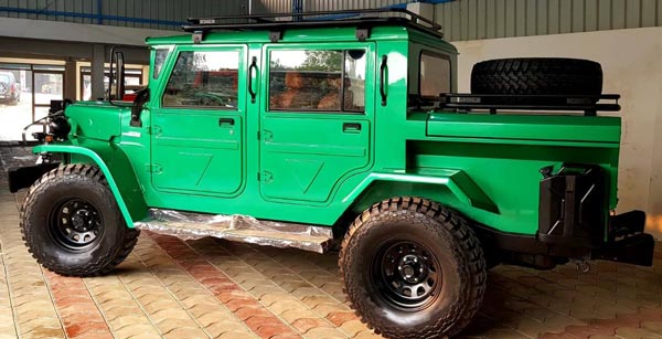 ಅಪರೂಪದ ವಿಂಟೇಜ್ ಕಾರ್ ಡ್ರೈವ್ ಮಾಡಿದ ಎಂಎಸ್ ಧೋನಿ