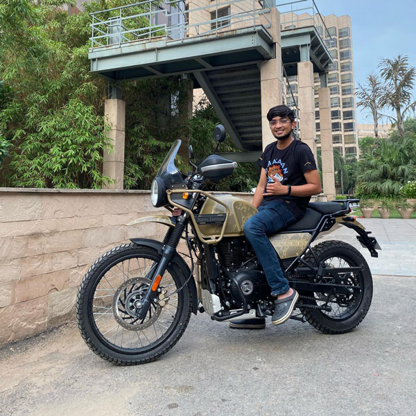 ಮತ್ತೆರಡು ಹೊಸ ಬಣ್ಣದ ಆಯ್ಕೆಗಳನ್ನು ಪಡೆದಕೊಂಡ ರಾಯಲ್ ಎನ್‌ಫೀಲ್ಡ್ ಹಿಮಾಲಯನ್ 