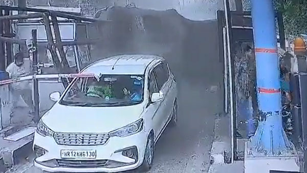 ಟೋಲ್ ಪ್ಲಾಜಾಗೆ ಲಾರಿ ಡಿಕ್ಕಿ: ಜೀವದ ಹಂಗು ತೊರೆದು ಸಿಬ್ಬಂದಿಯನ್ನು ರಕ್ಷಿಸಿದ ಮಹಿಳೆ 