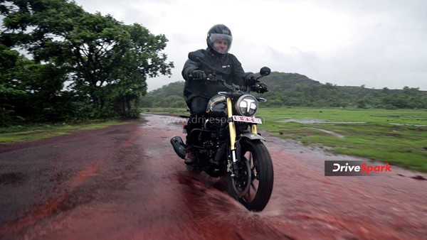 ಫಸ್ಟ್ ರೈಡ್ ರಿವ್ಯೂ: ಸ್ಕ್ರಾಂಬ್ಲರ್ ವಿನ್ಯಾಸದಲ್ಲಿ ಮಿಂಚಿದ ಟಿವಿಎಸ್ ರೋನಿನ್!