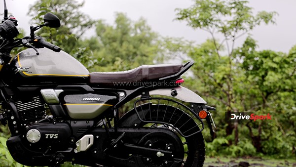 ಫಸ್ಟ್ ರೈಡ್ ರಿವ್ಯೂ: ಸ್ಕ್ರಾಂಬ್ಲರ್ ವಿನ್ಯಾಸದಲ್ಲಿ ಮಿಂಚಿದ ಟಿವಿಎಸ್ ರೋನಿನ್!