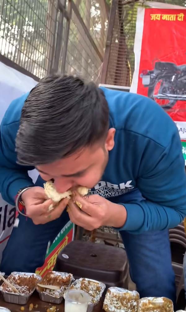 21 ಪ್ಲೇಟ್ ಚೋಲೆ ಕುಲ್ಚೆ ತಿಂದು ಬುಲೆಟ್ ಬೈಕ್ ಗೆದ್ದ ಯುವಕ: ಆದ್ರೆ ಬಹುಮಾನ ಕೈಬಿಟ್ಟ, ಕಾರಣ ಇಲ್ಲಿದೆ! 