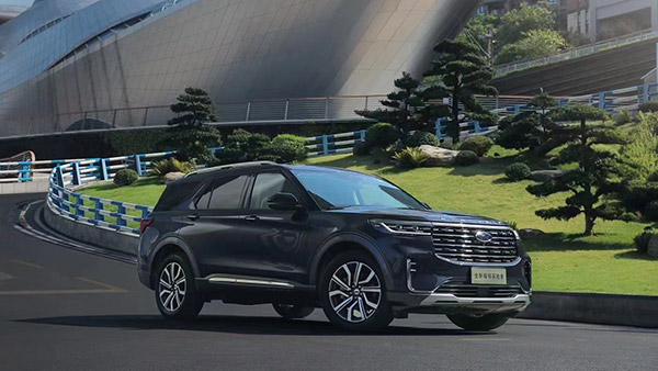 ಅತಿದೊಡ್ಡ ಟಚ್‌ಸ್ಕ್ರೀನ್ ಹೊಂದಿರುವ ಹೊಸ ಫೋರ್ಡ್ ಎಕ್ಸ್‌ಪ್ಲೋರರ್ ಎಸ್‌ಯುವಿ ಅನಾವರಣ