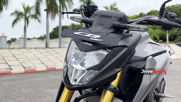 ಆಕರ್ಷಕ ವಿನ್ಯಾಸದ ಹೊಸ ಹೋಂಡಾ ಸಿಬಿ300ಎಫ್ ಬೈಕ್ ರಿವ್ಯೂ