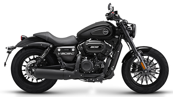 ಆಕರ್ಷಕ ವಿನ್ಯಾಸದಲ್ಲಿ ಹೊಸ ಕೀವೇ ವಿ302ಸಿ ಬೈಕ್ ಬಿಡುಗಡೆ