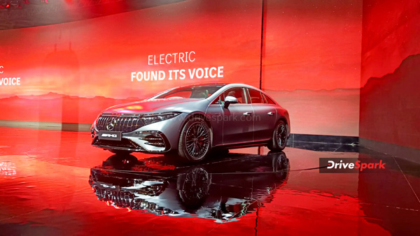 ಐಷಾರಾಮಿ ಮರ್ಸಿಡಿಸ್ ಎಲೆಕ್ಟ್ರಿಕ್ ಕಾರು ಖರೀದಿಸಬೇಕೆಂಬ ಆಸೆ ವ್ಯಕ್ತಪಡಿಸಿದ ನಟಿ ಕರೀನಾ ಕಪೂರ್ ಖಾನ್