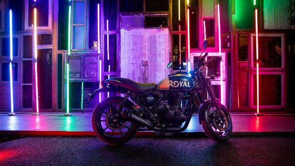 ಬಹುನೀರಿಕ್ಷಿತ ರಾಯಲ್ ಎನ್‌ಫೀಲ್ಡ್ ಹಂಟರ್ 350 ಮೋಟಾರ್‌ಸೈಕಲ್ ಬಿಡುಗಡೆ