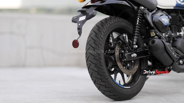 ರಾಯಲ್ ಎನ್‌ಫೀಲ್ಡ್ ಹೊಸ ಹಂಟರ್ 350 ಅಡ್ವೆಂಚರ್ ಕ್ರಾಸ್‌ಒವರ್ ಫಸ್ಟ್ ರೈಡ್ ರಿವ್ಯೂ