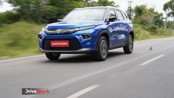 ಅತಿ ಹೆಚ್ಚು ಮೈಲೇಜ್ ಹೊಂದಿರುವ ಟೊಯೋಟಾ ಅರ್ಬನ್ ಕ್ರೂಸರ್ ಹೈರಿಡರ್‌ನ ಫಸ್ಟ್‌ ಡ್ರೈವ್ ರಿವ್ಯೂ 