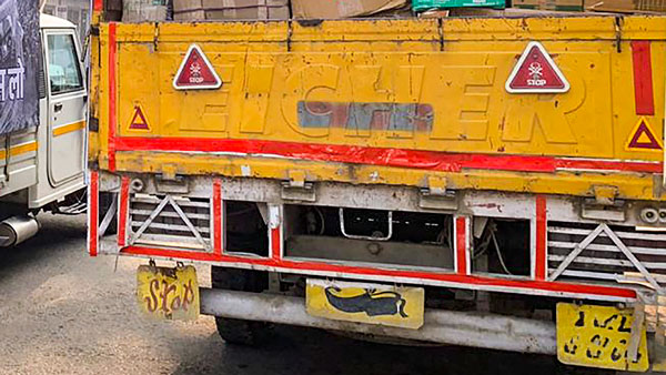 ಟ್ರಕ್‌ಗಳ ಹಿಂದೆ ಕಾಣುವ 'ಹಾರ್ನ್ ಓಕೆ ಪ್ಲೀಸ್' ಎಂದರೇನು? ಇದಕ್ಕಿದೆ ದಶಕಗಳ ಇತಿಹಾಸ! 