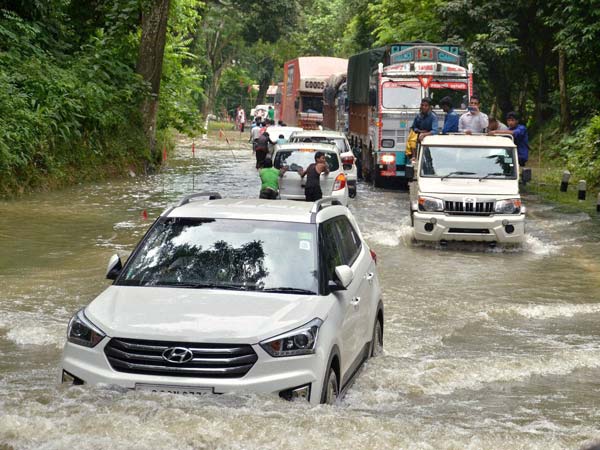 ವಾಹನಗಳನ್ನು ಸುರಕ್ಷಿತವಾಗಿಡಲು ಈ ಸಿಂಪಲ್ ಟಿಪ್ಸ್ ಅನುಸರಿಸಿ..
